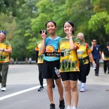 Runner Photo 8710237
