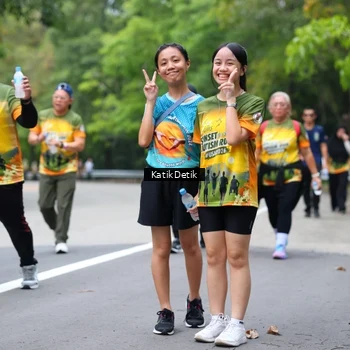 Runner Photo 8710247
