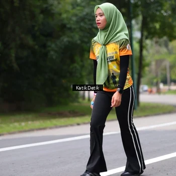 Runner Photo 8710273