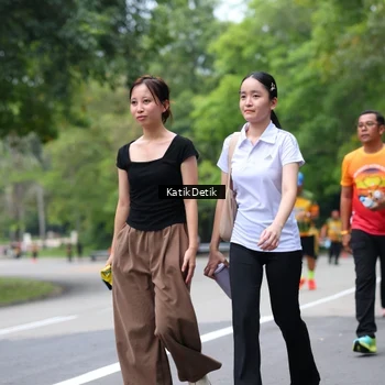 Runner Photo 8710295
