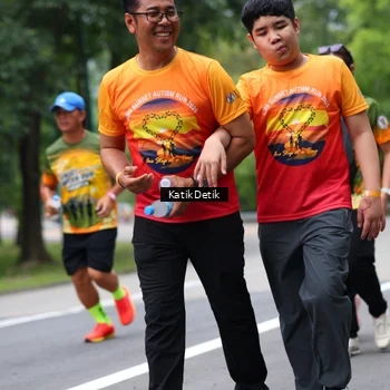 Runner Photo 8710303