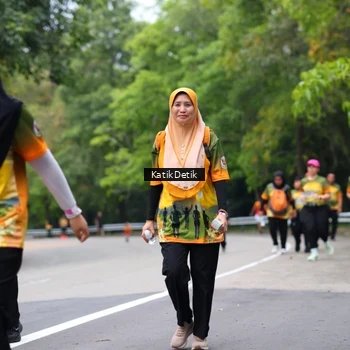 Runner Photo 8710318