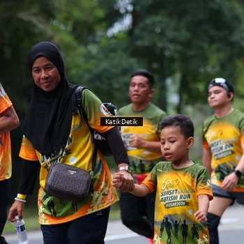 Runner Photo 8710362
