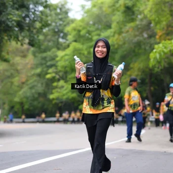 Runner Photo 8710383