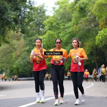 Runner Photo 8710434