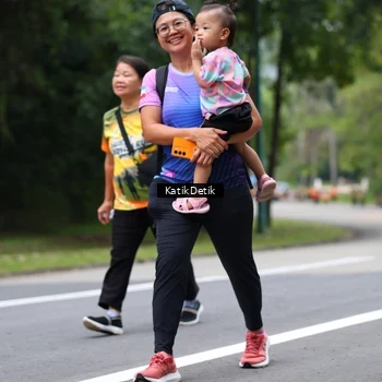Runner Photo 8710463
