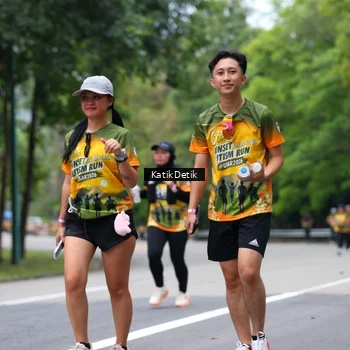 Runner Photo 8710523