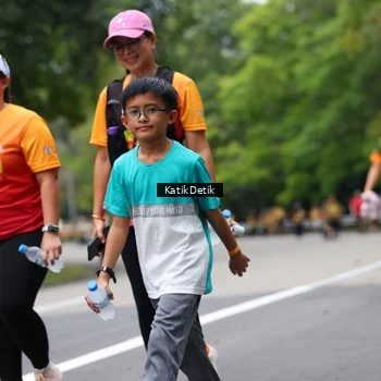 Runner Photo 8710558