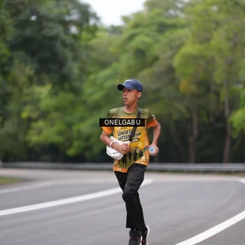 Runner Photo 8710574