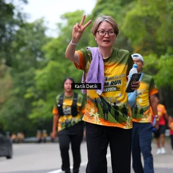 Runner Photo 8710575