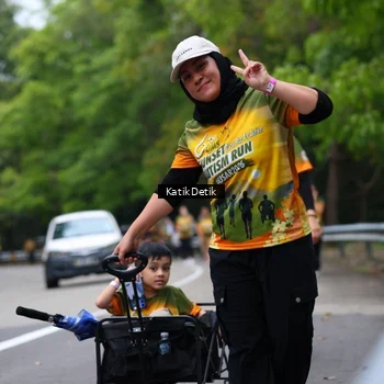 Runner Photo 8710639