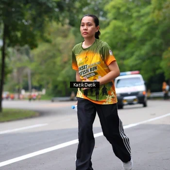 Runner Photo 8710642