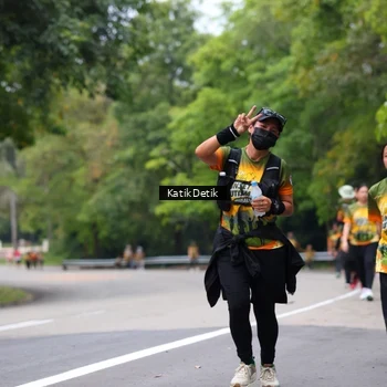 Runner Photo 8710646