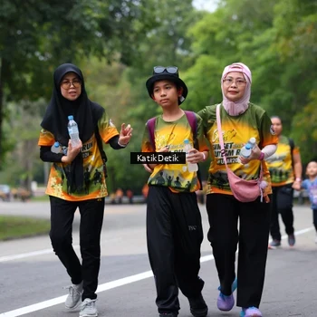 Runner Photo 8710674