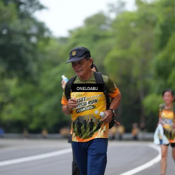 Runner Photo 8710684