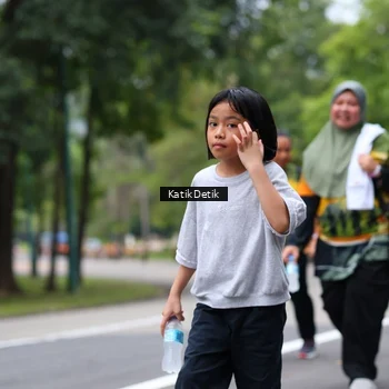 Runner Photo 8710695