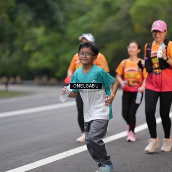 Runner Photo 8710738