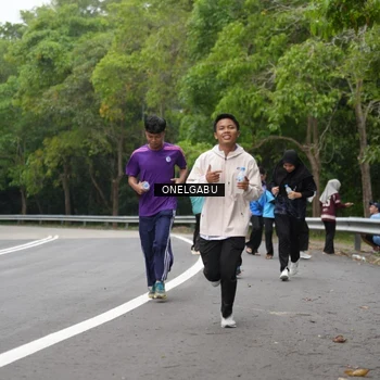 Runner Photo 8710770
