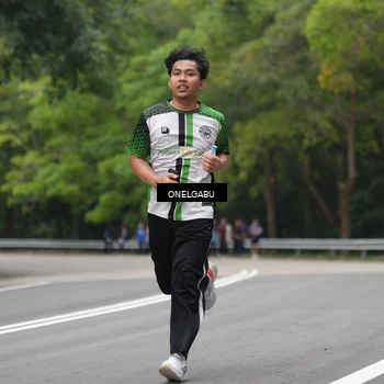 Runner Photo 8710836