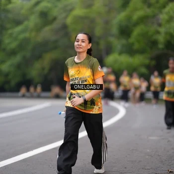 Runner Photo 8710893