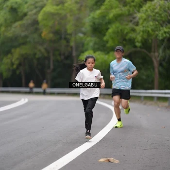 Runner Photo 8710932