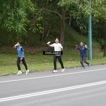 Runner Photo 8710990