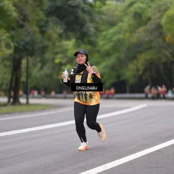 Runner Photo 8711008