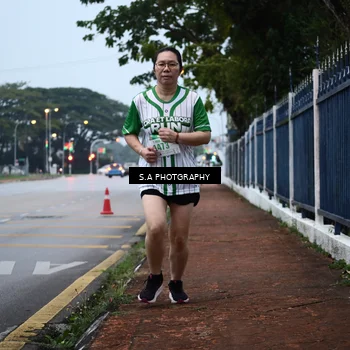 Runner Photo 8711019