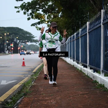 Runner Photo 8711021