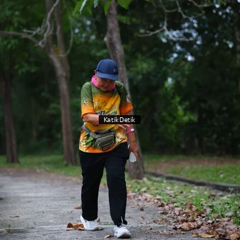 Runner Photo 8711025