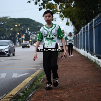 Runner Photo 8711038