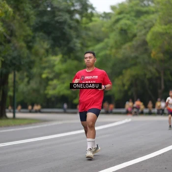 Runner Photo 8711041