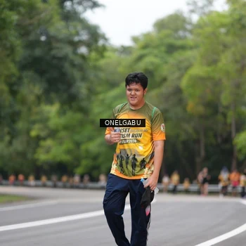 Runner Photo 8711045