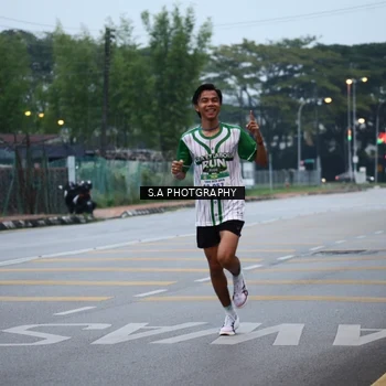 Runner Photo 8711058
