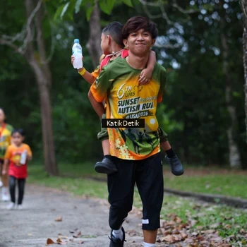 Runner Photo 8711072