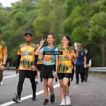 Runner Photo 8711112