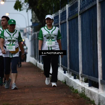Runner Photo 8711116