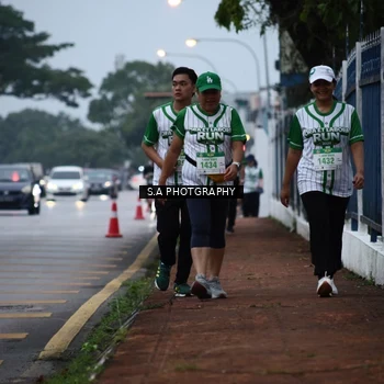 Runner Photo 8711120