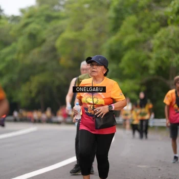 Runner Photo 8711139