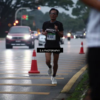 Runner Photo 8711156
