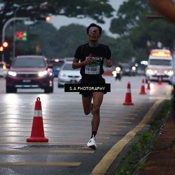 Runner Photo 8711158
