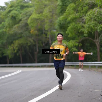 Runner Photo 8711327