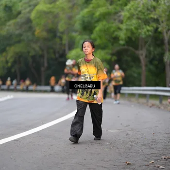 Runner Photo 8711364