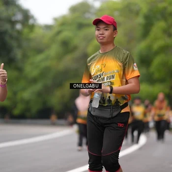 Runner Photo 8711423