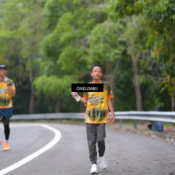 Runner Photo 8711440