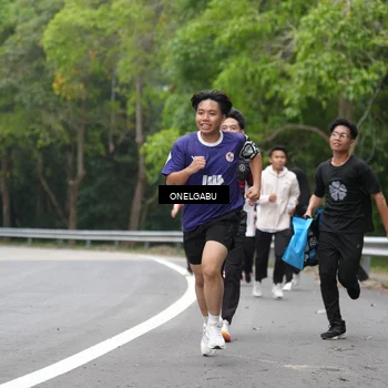 Runner Photo 8711443