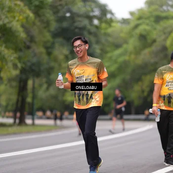 Runner Photo 8711470