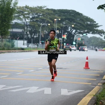 Runner Photo 8711523