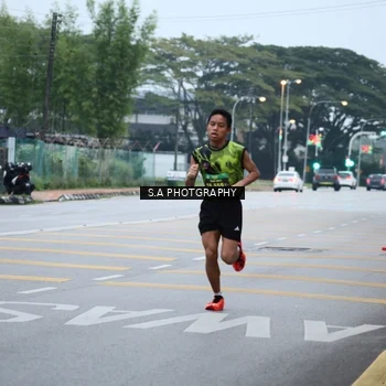 Runner Photo 8711529