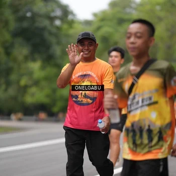 Runner Photo 8711591